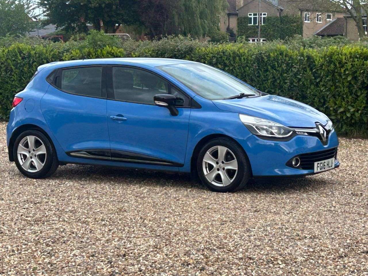 2016 RENAULT CLIO 2016 RENAULT CLIO