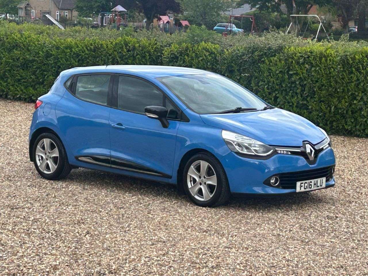 2016 RENAULT CLIO 2016 RENAULT CLIO