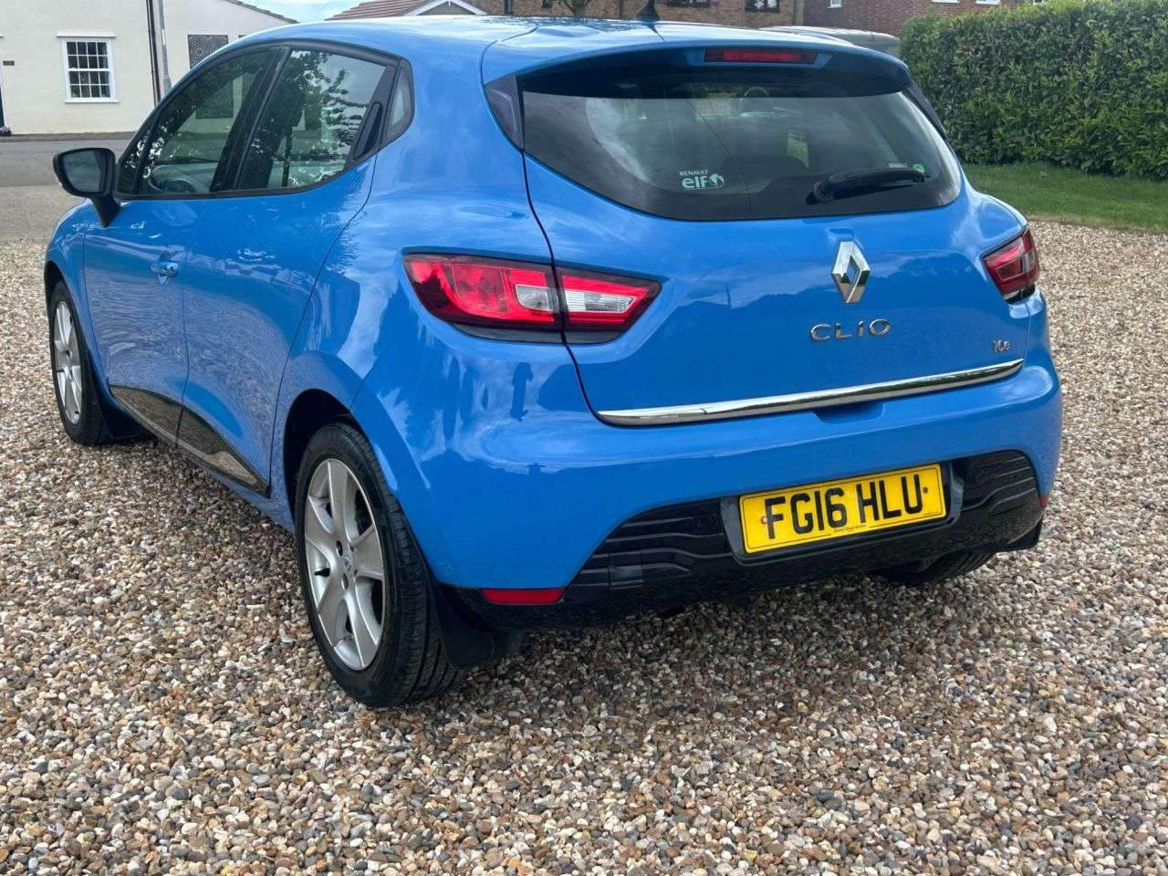 2016 RENAULT CLIO 2016 RENAULT CLIO