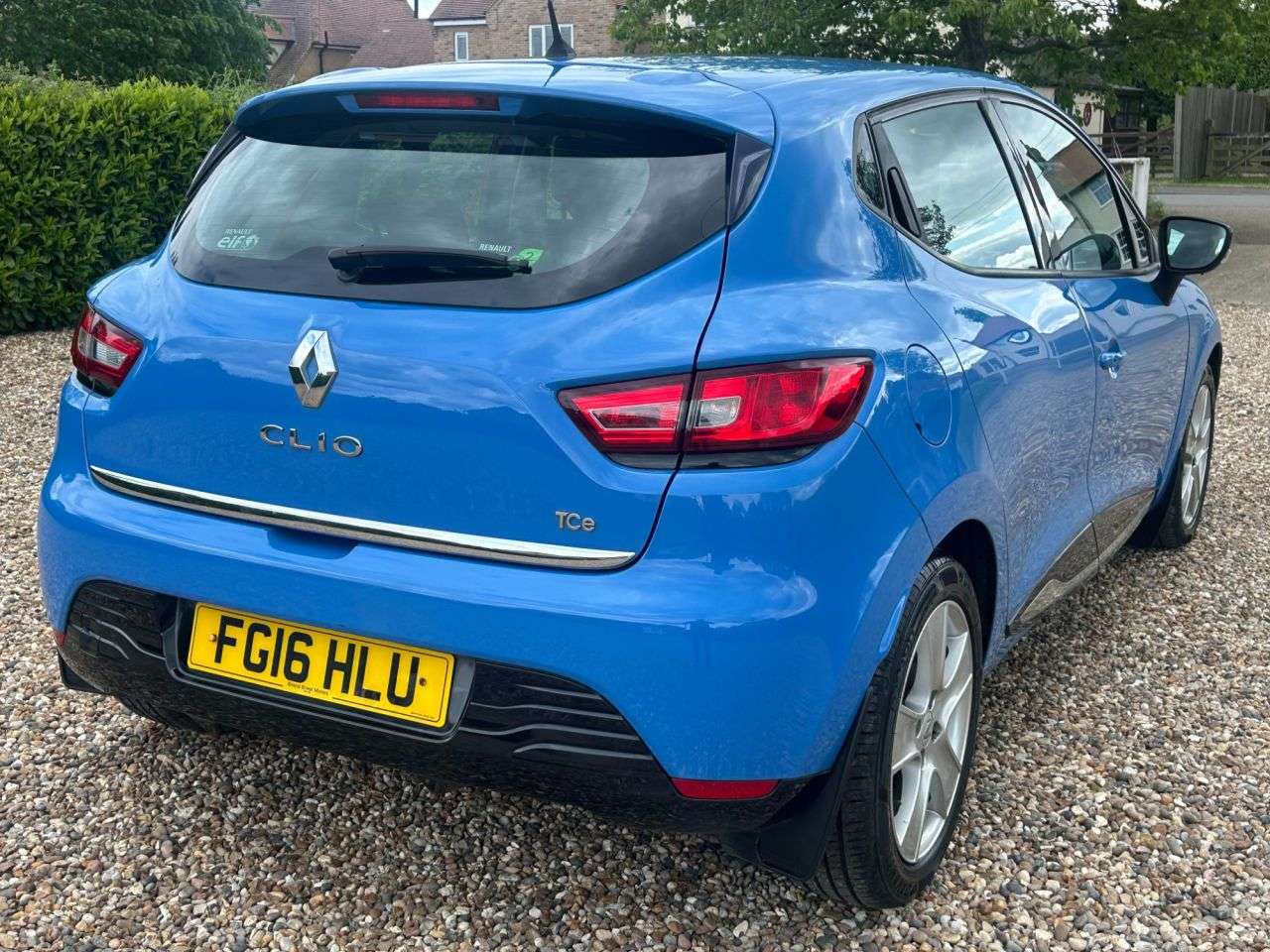 2016 RENAULT CLIO 2016 RENAULT CLIO