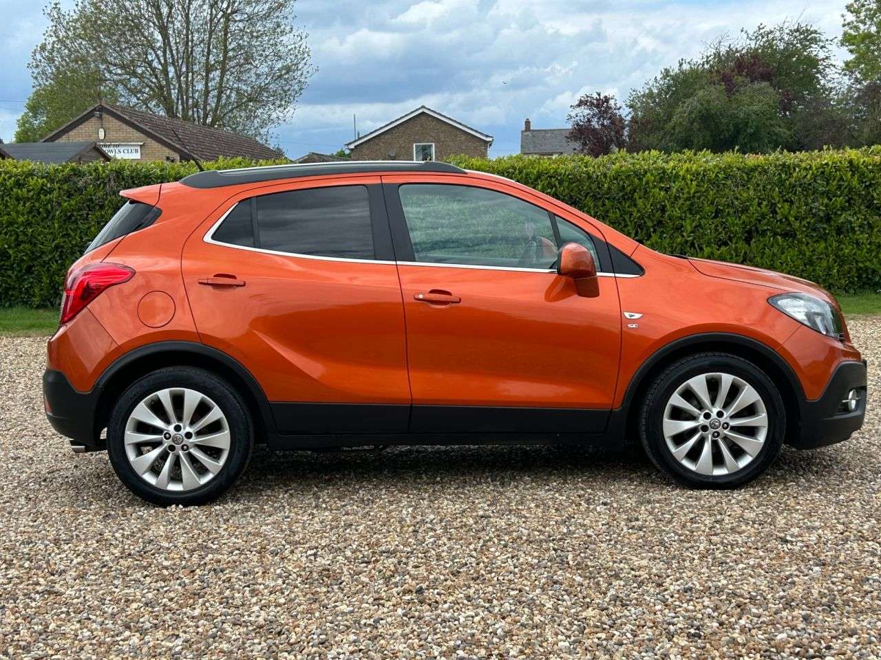A 2016 VAUXHALL MOKKA 1.6 CDTi SE SUV 5dr Diesel Manual 4WD Euro 6 (s/s) (136 ps) A 2016 VAUXHALL MOKKA 1.6 CDTi SE SUV 5dr Diesel Manual 4WD Euro 6 (s/s) (136 ps)