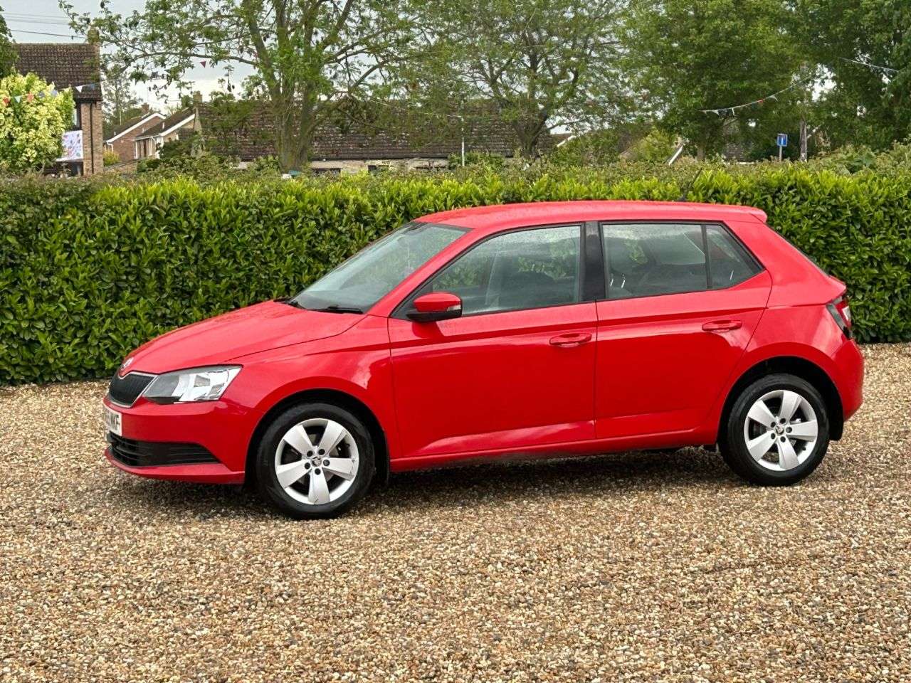 2015 SKODA FABIA 2015 SKODA FABIA