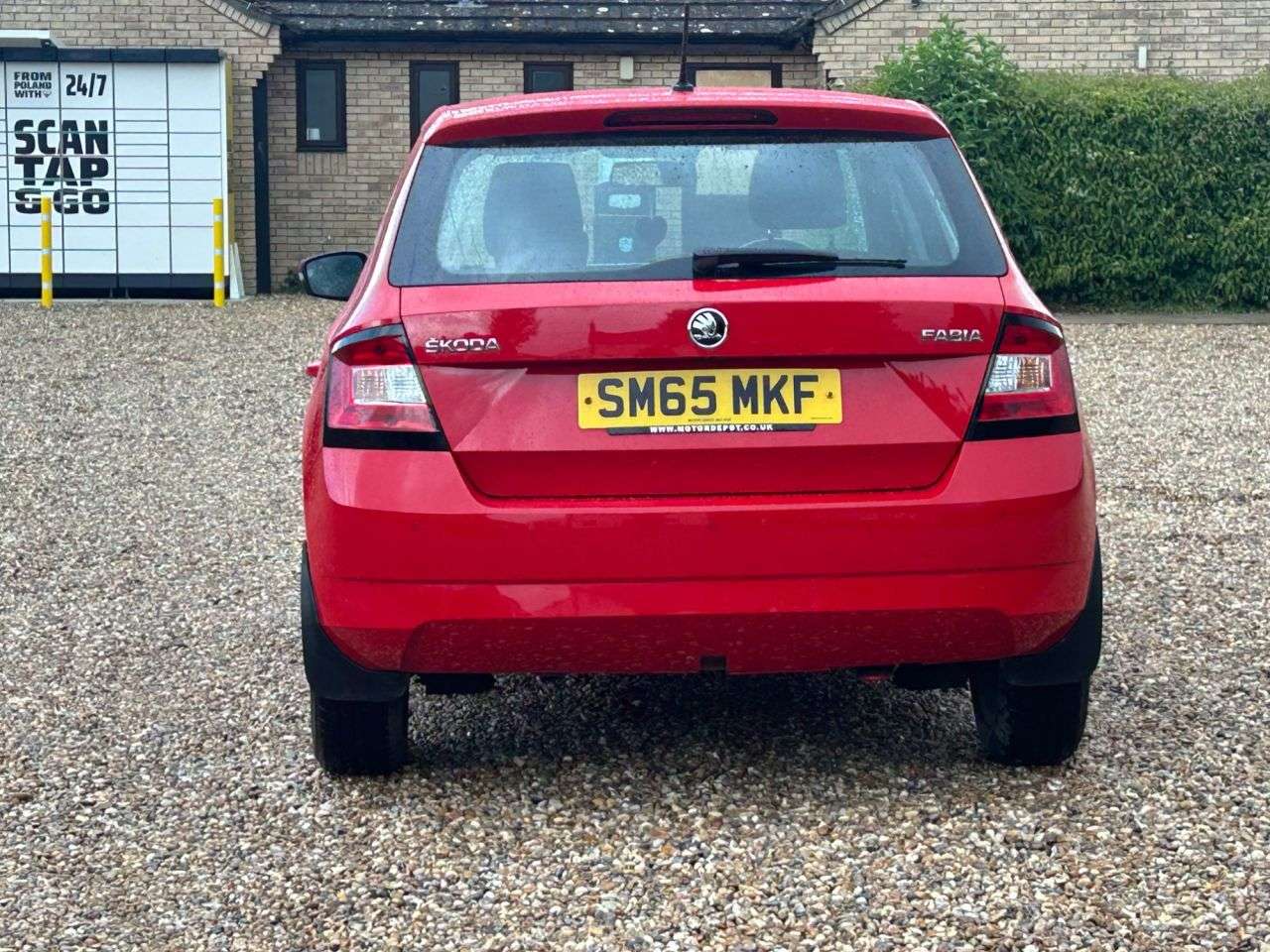 2015 SKODA FABIA 2015 SKODA FABIA