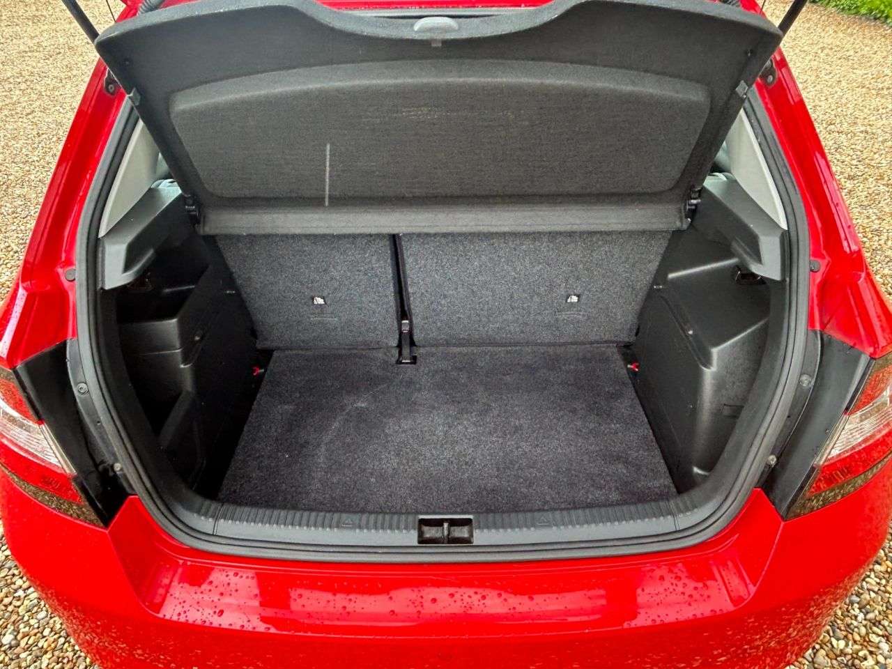 2015 SKODA FABIA 2015 SKODA FABIA