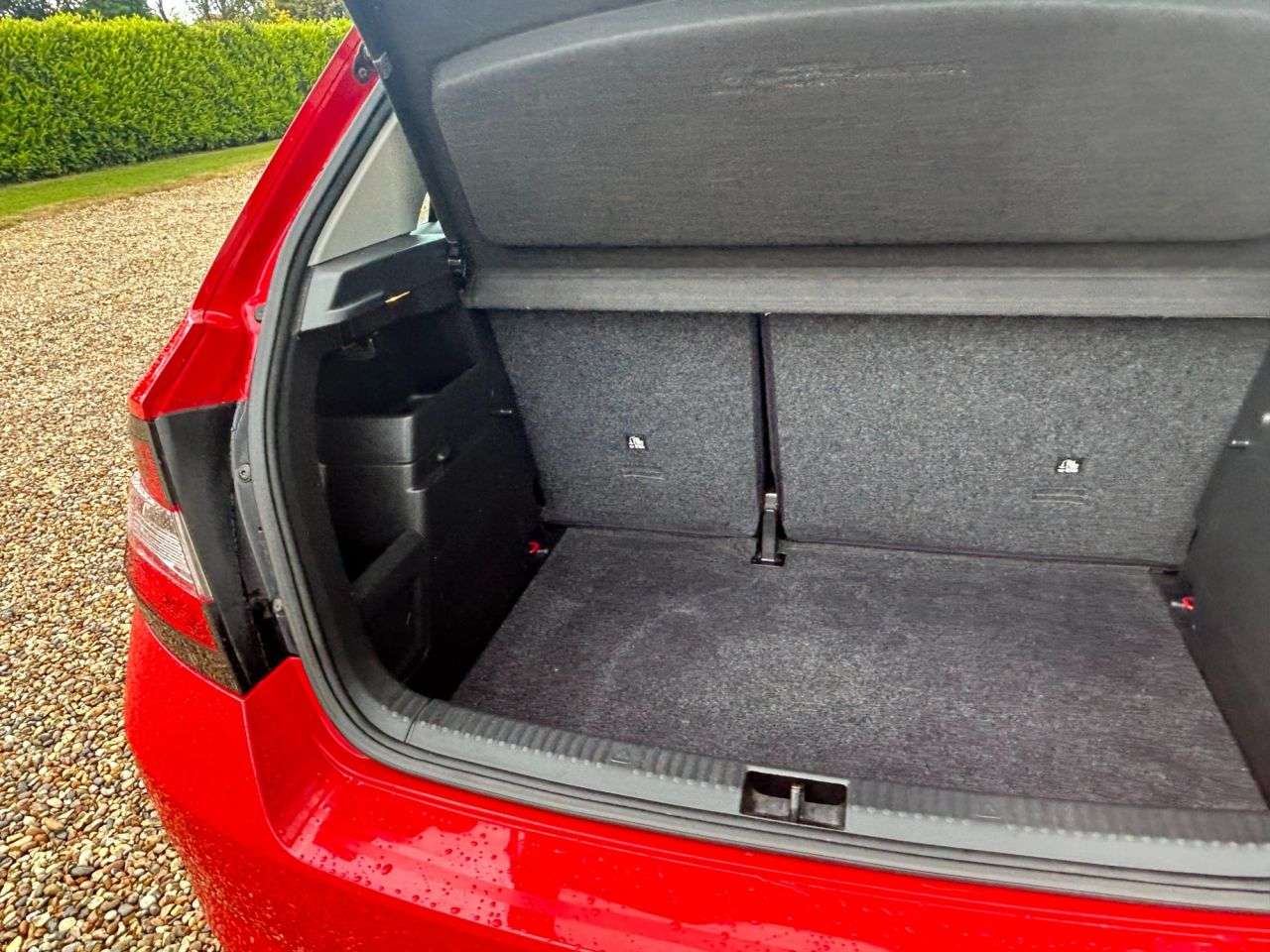 2015 SKODA FABIA 2015 SKODA FABIA