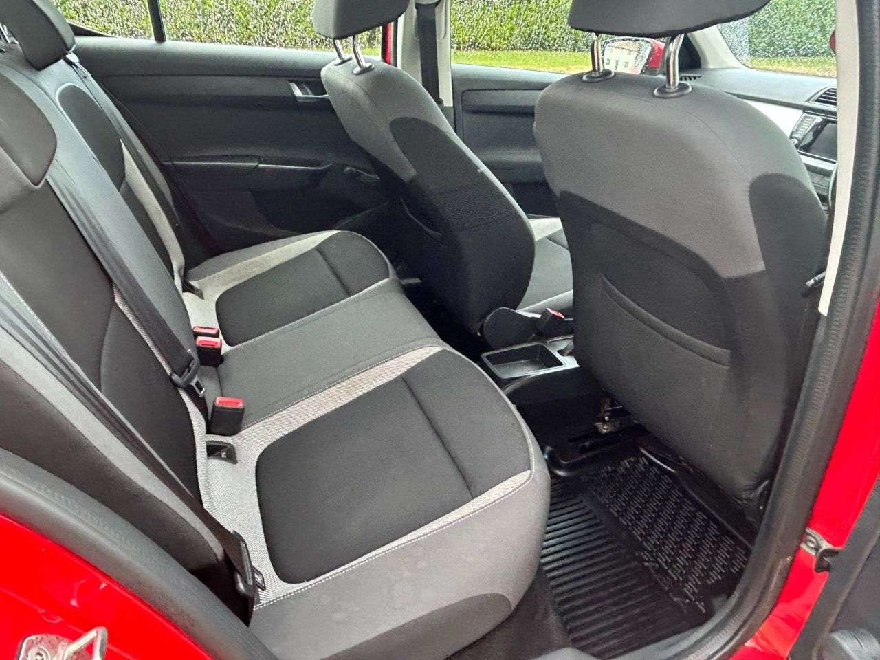 2015 SKODA FABIA 2015 SKODA FABIA