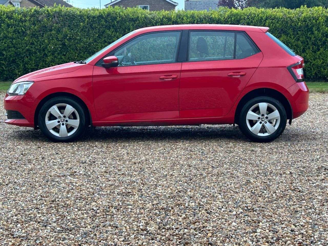 2015 SKODA FABIA 2015 SKODA FABIA