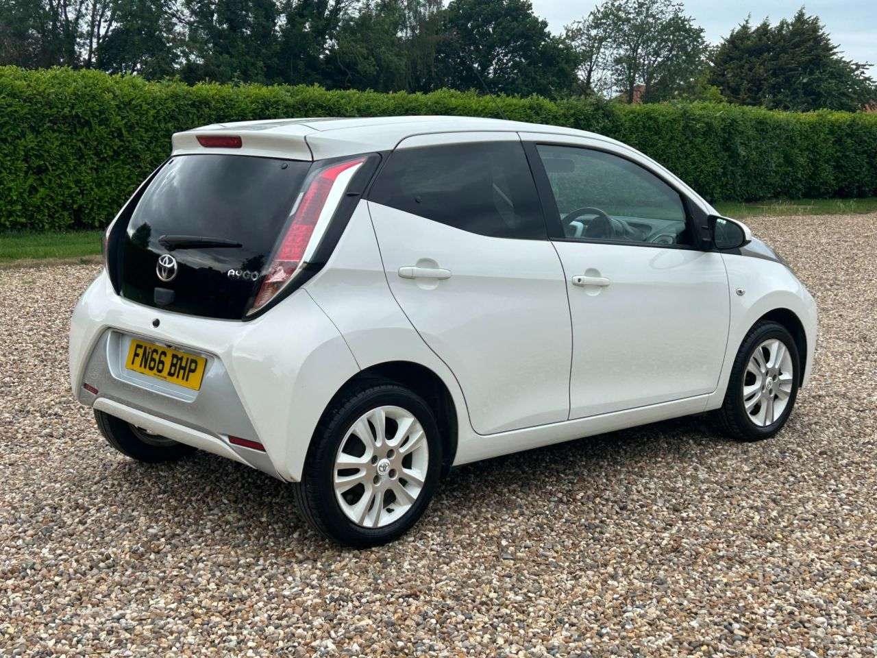 2016 TOYOTA AYGO 2016 TOYOTA AYGO