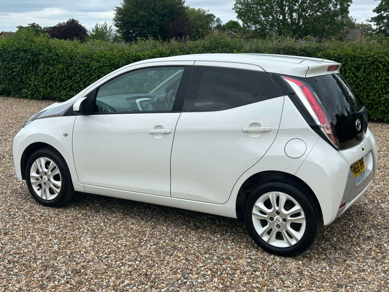 2016 TOYOTA AYGO 2016 TOYOTA AYGO