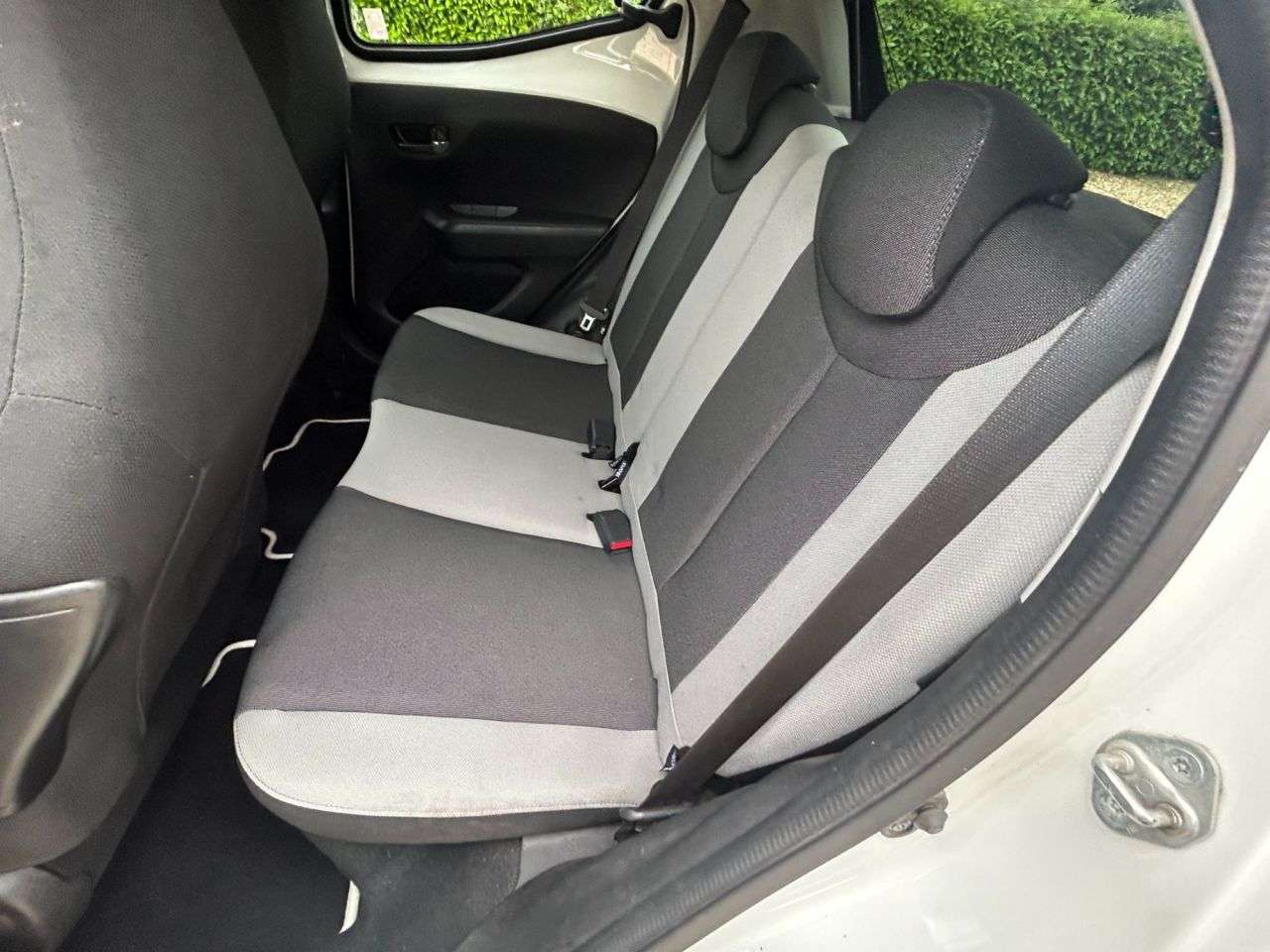 2016 TOYOTA AYGO 2016 TOYOTA AYGO