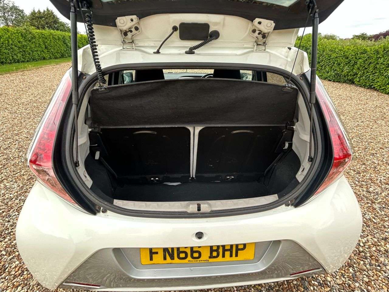 2016 TOYOTA AYGO 2016 TOYOTA AYGO