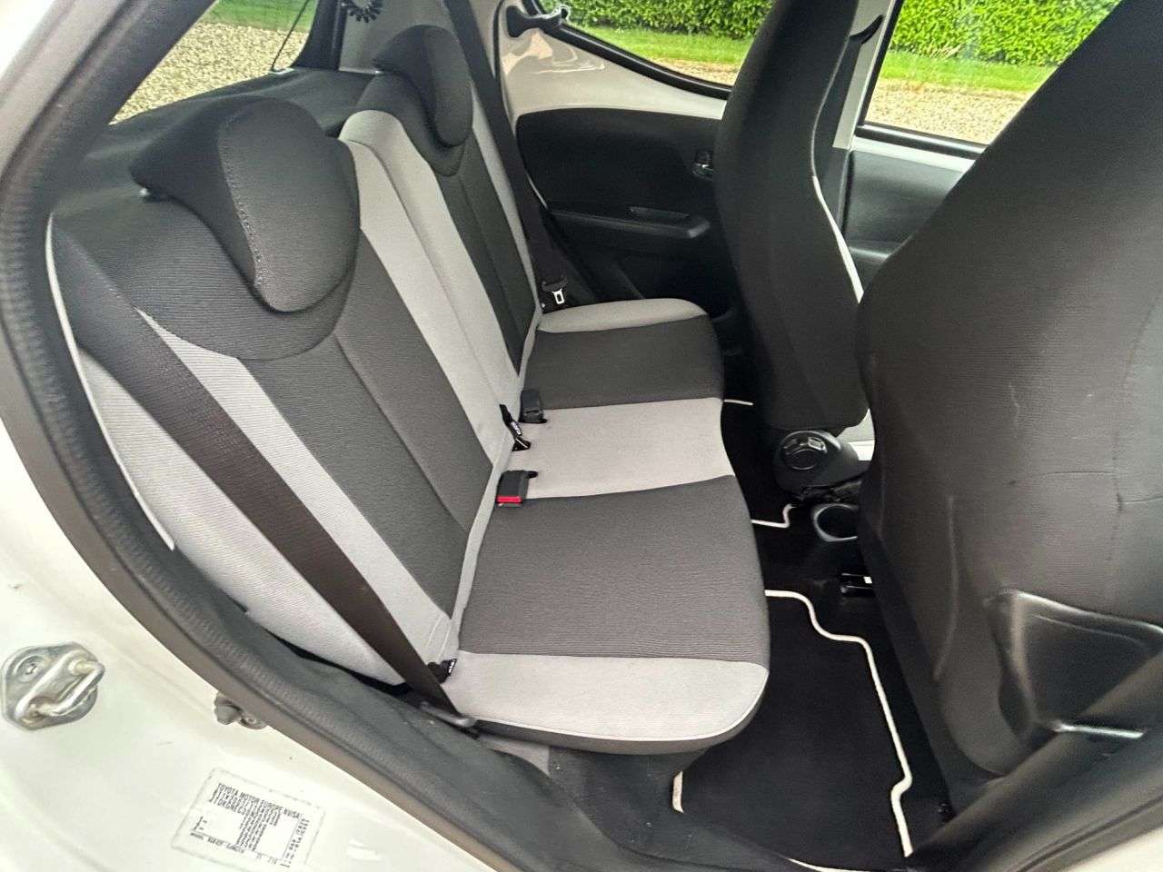 2016 TOYOTA AYGO 2016 TOYOTA AYGO