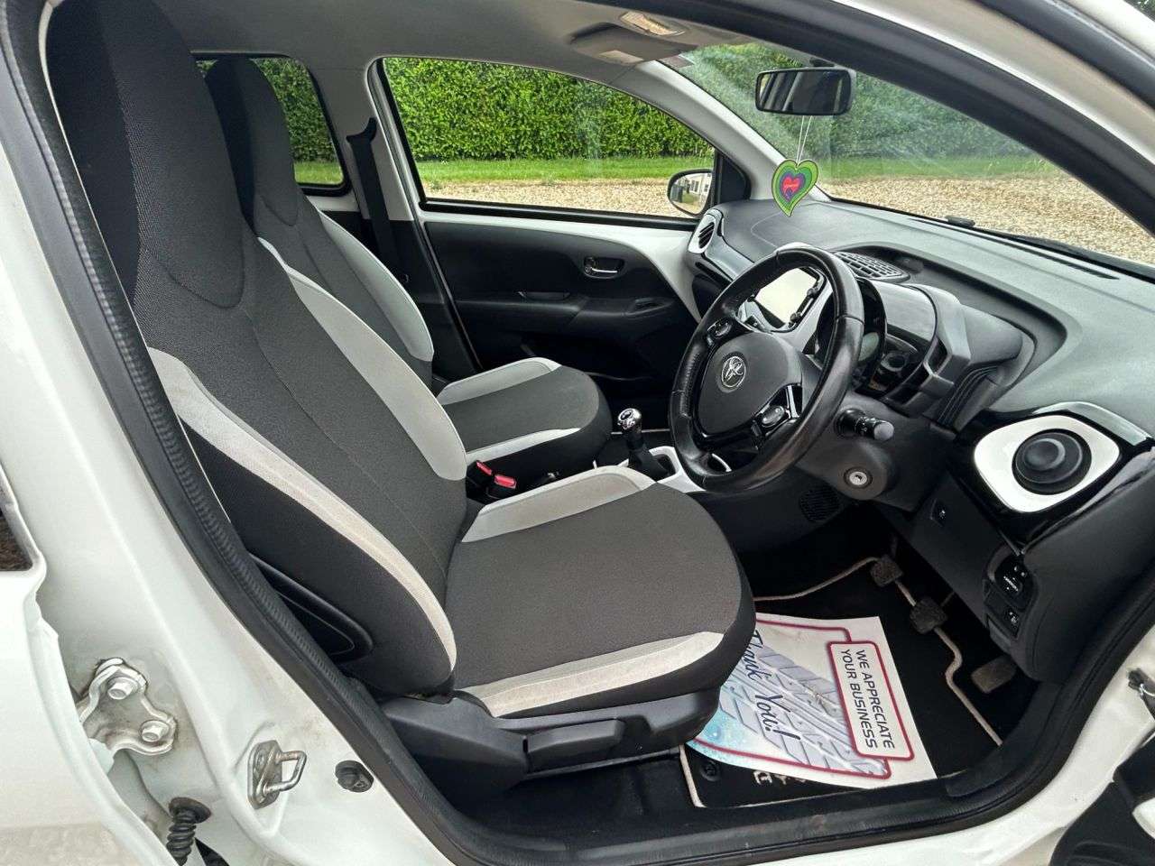 2016 TOYOTA AYGO 2016 TOYOTA AYGO