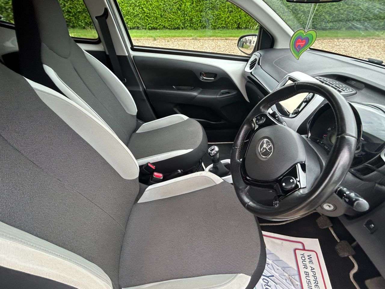 2016 TOYOTA AYGO 2016 TOYOTA AYGO