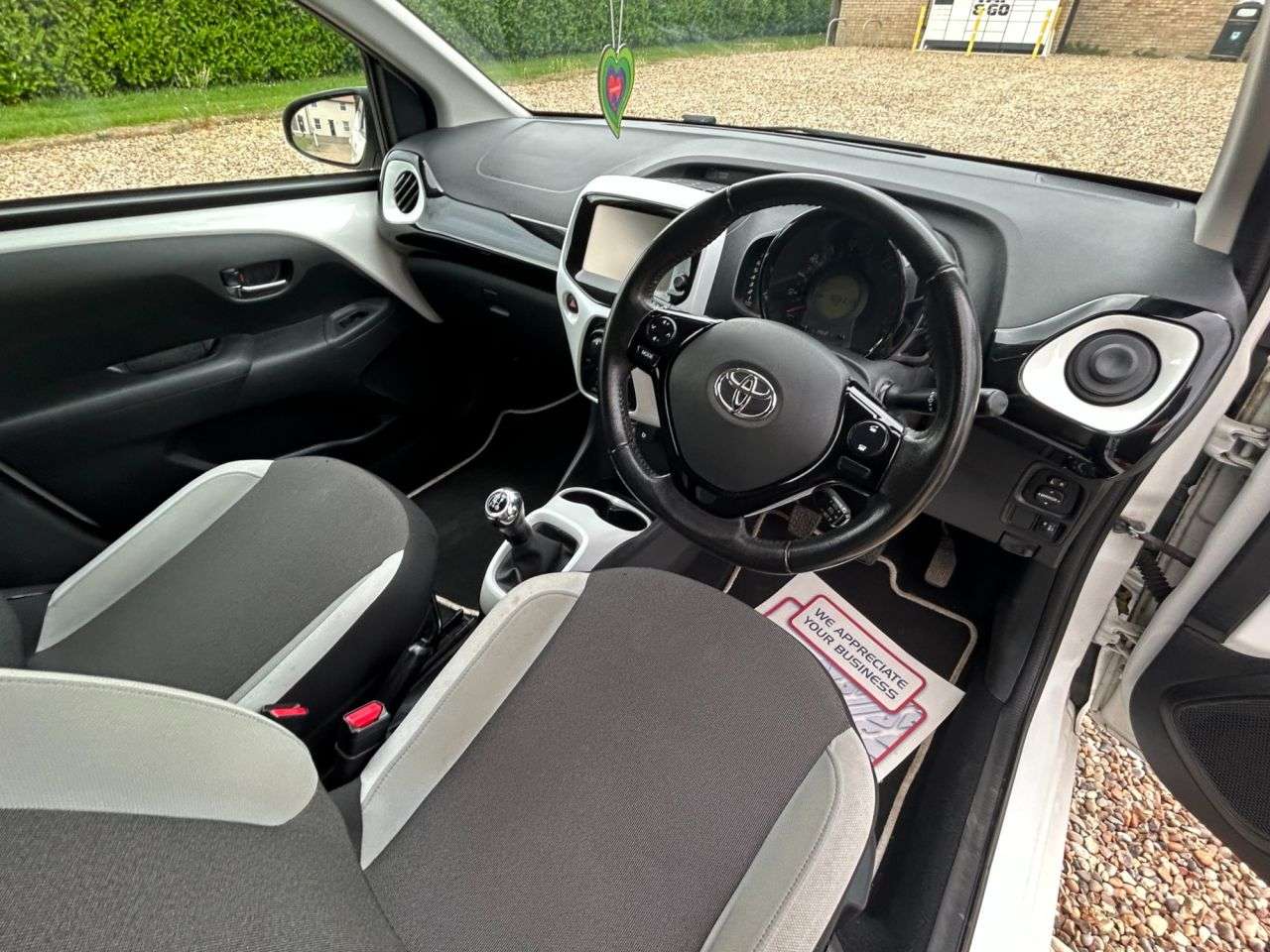 2016 TOYOTA AYGO 2016 TOYOTA AYGO