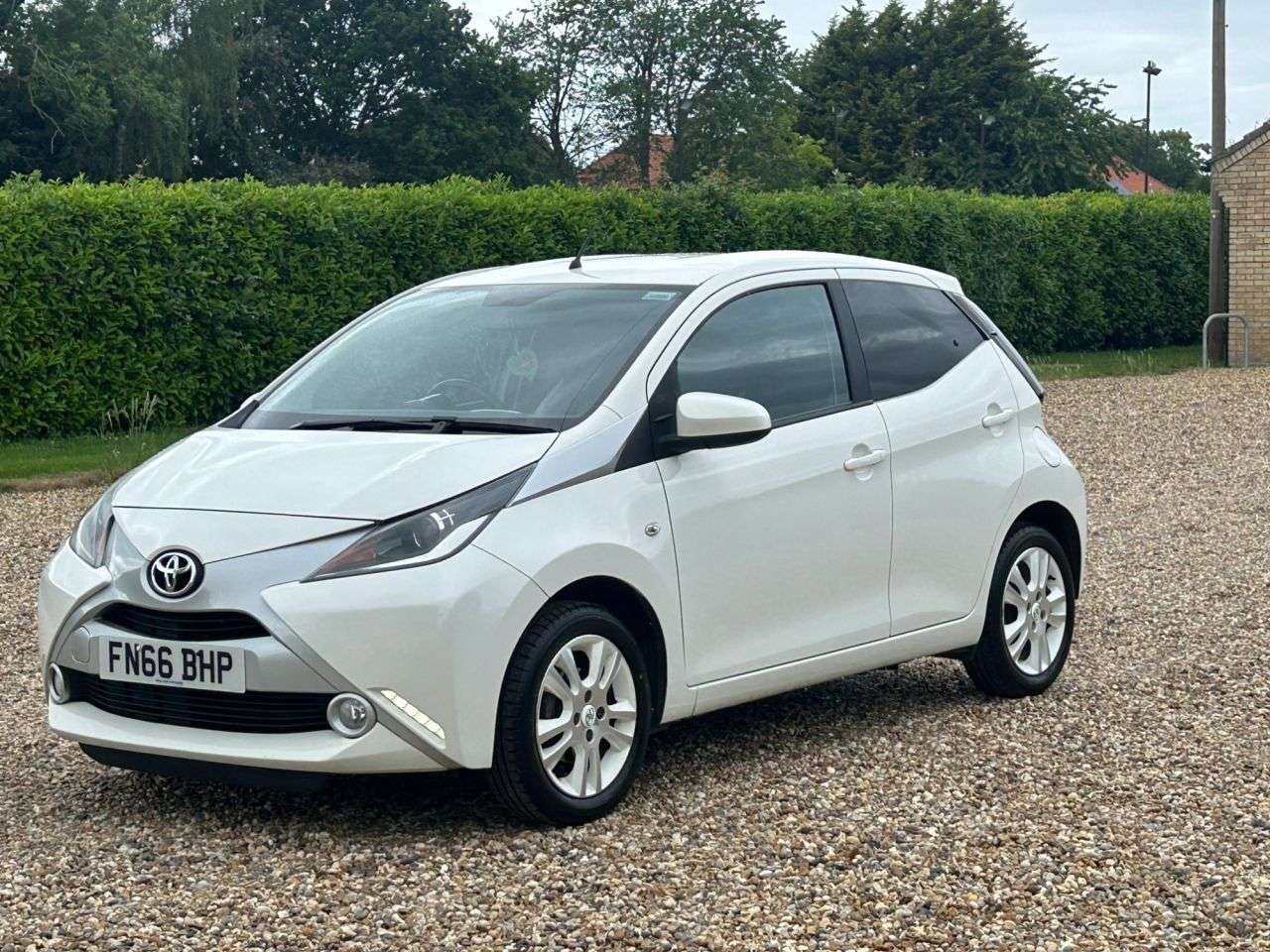 2016 TOYOTA AYGO 2016 TOYOTA AYGO