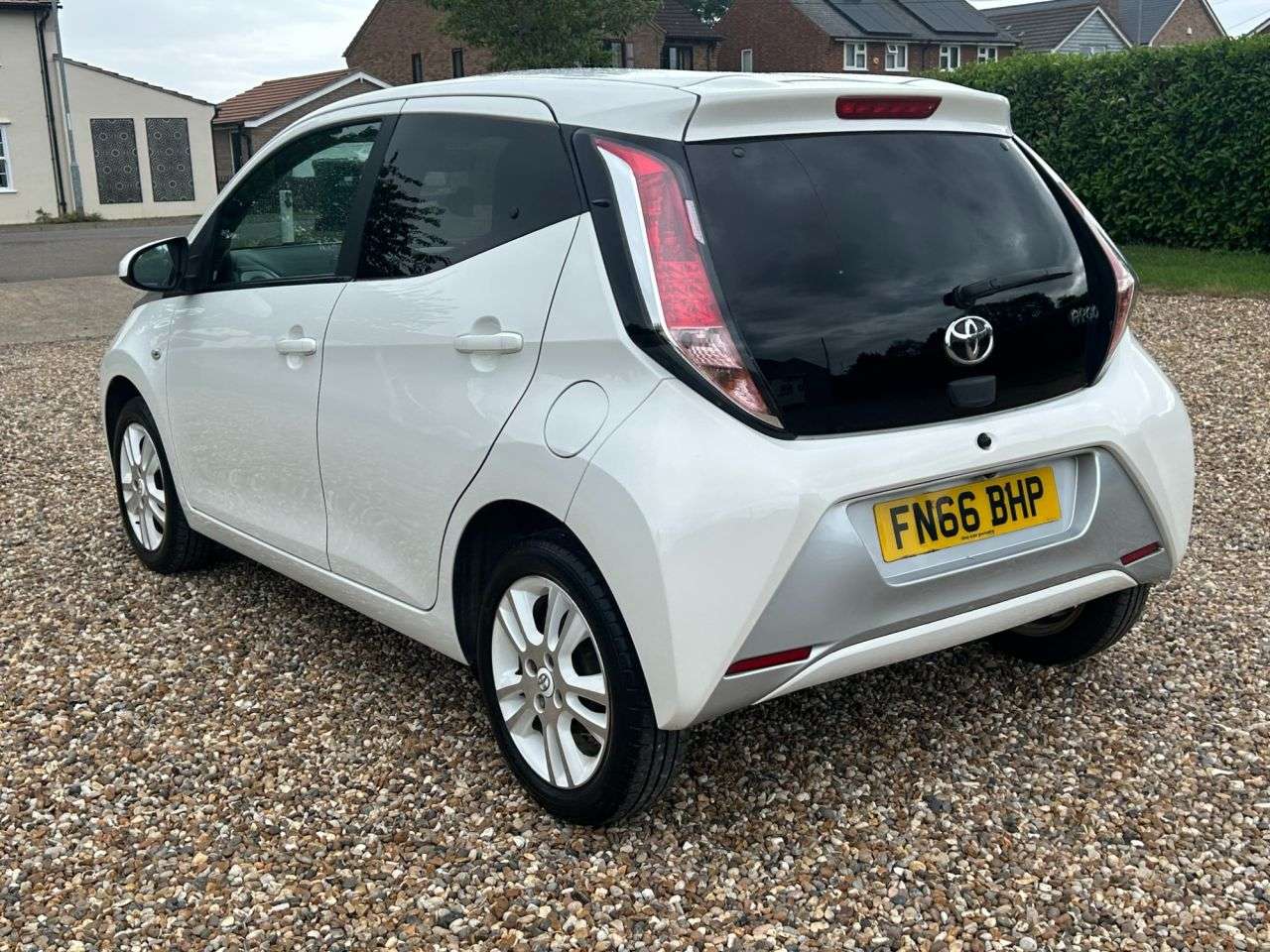 2016 TOYOTA AYGO 2016 TOYOTA AYGO