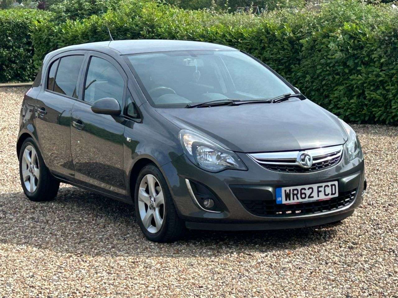 A 2013 VAUXHALL CORSA 1.4 16V SXi Hatchback 5dr Petrol Manual Wide Ratio Euro 5 (A/C) (100 ps) ai A 2013 VAUXHALL CORSA 1.4 16V SXi Hatchback 5dr Petrol Manual Wide Ratio Euro 5 (A/C) (100 ps) ai