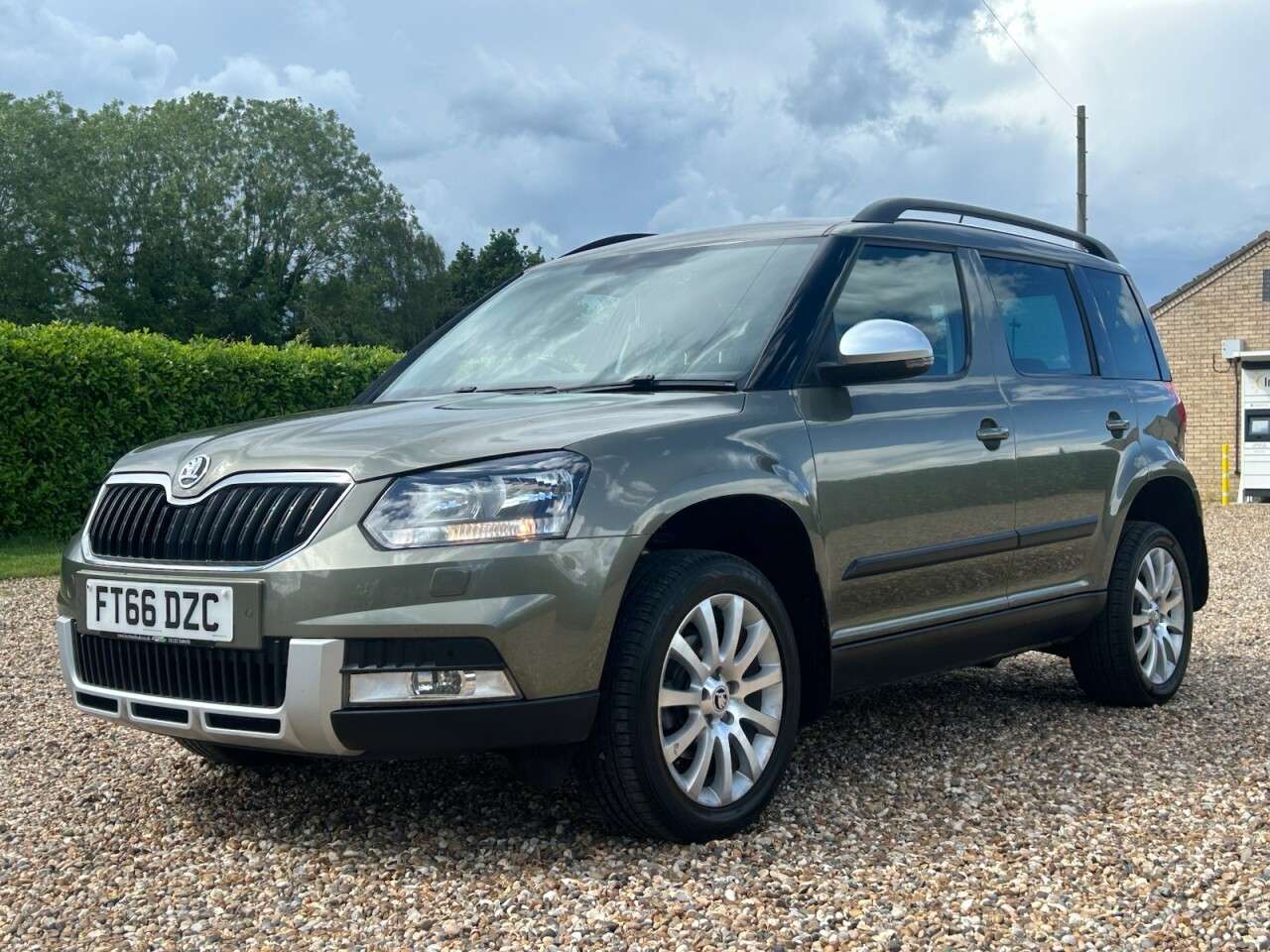 2017 SKODA YETI 2017 SKODA YETI