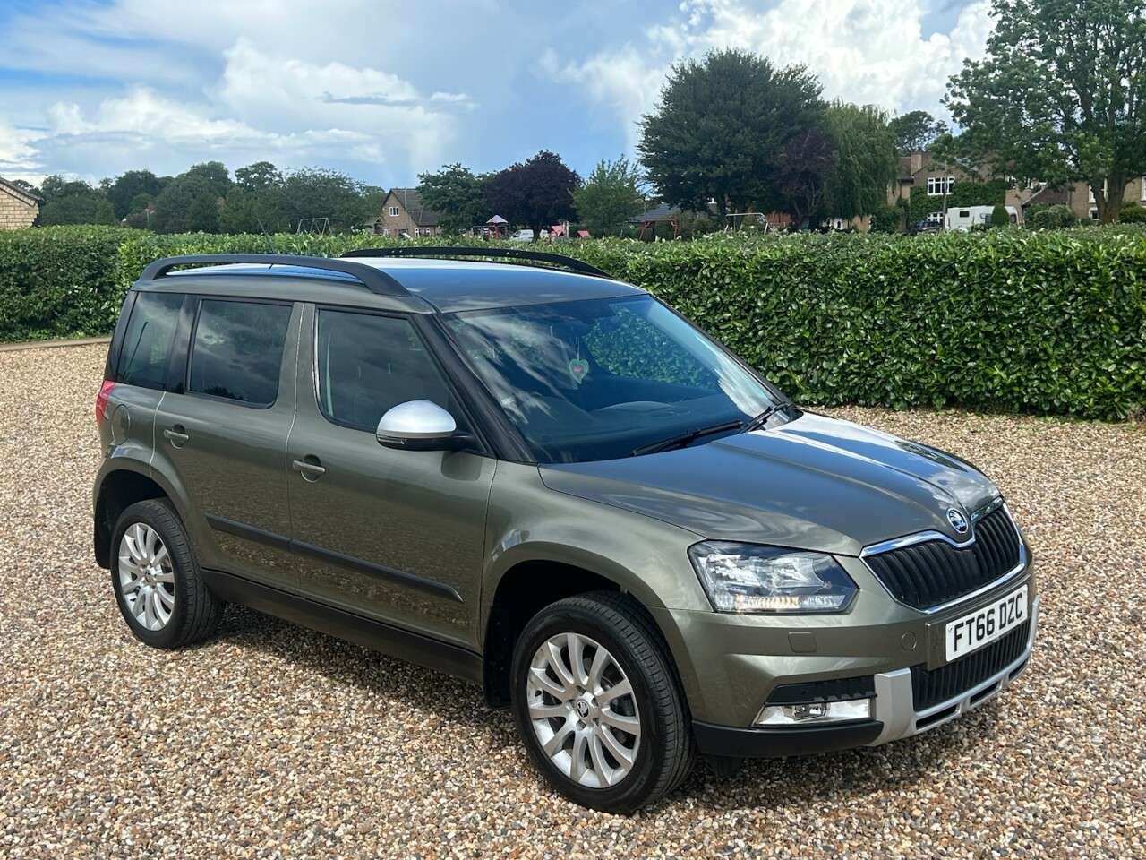 2017 SKODA YETI 2017 SKODA YETI
