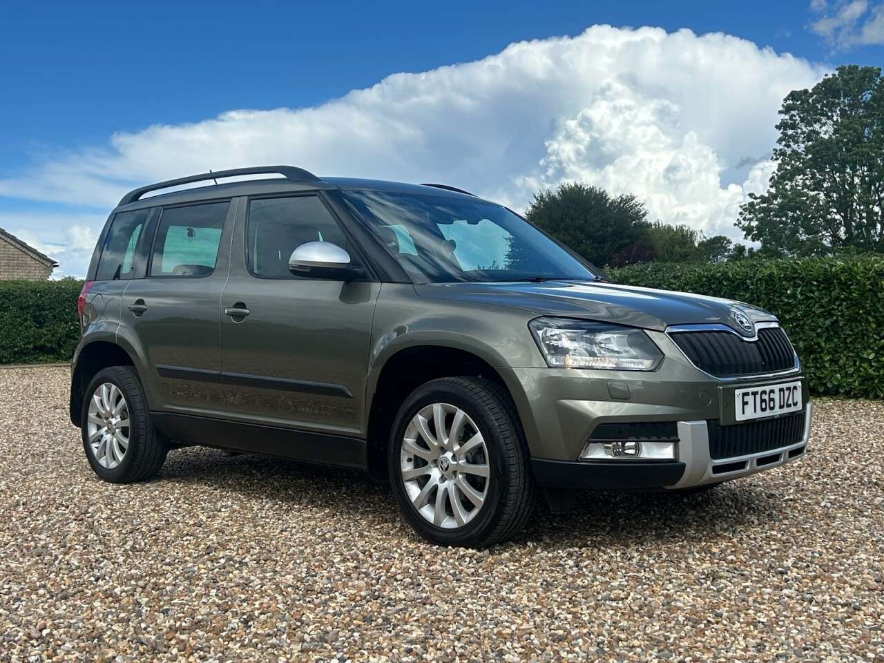 2017 SKODA YETI 2017 SKODA YETI