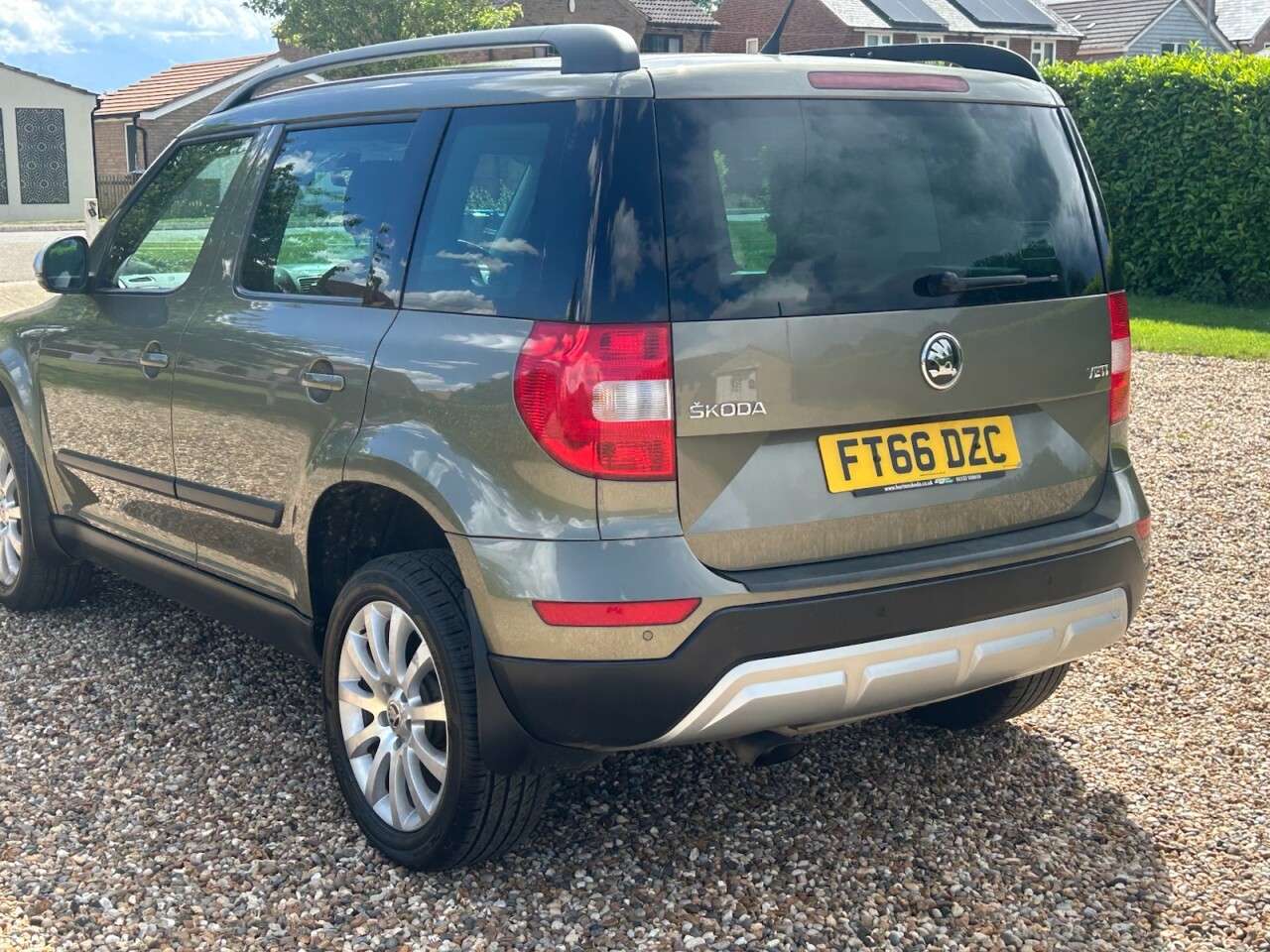 2017 SKODA YETI 2017 SKODA YETI