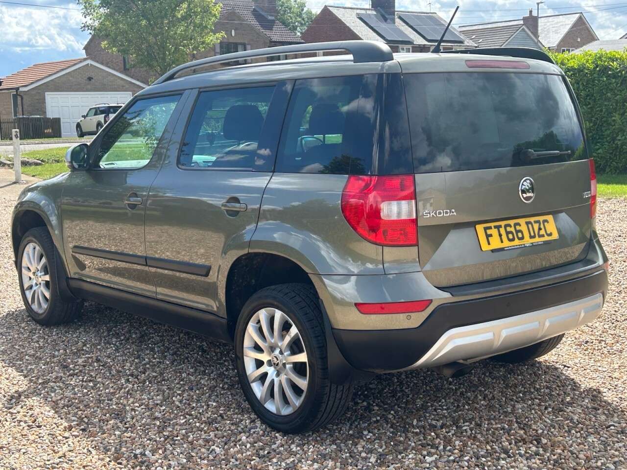 2017 SKODA YETI 2017 SKODA YETI