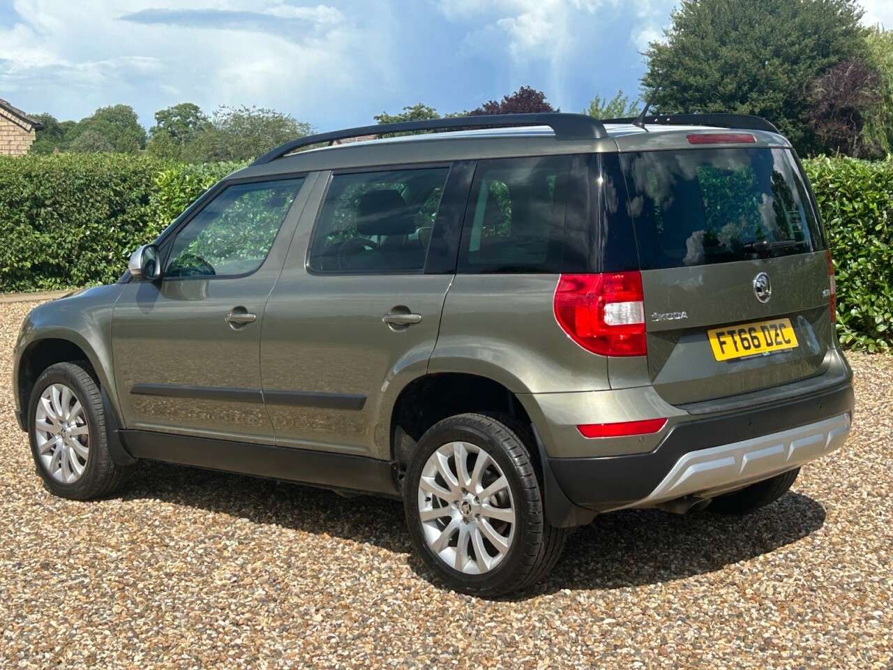 2017 SKODA YETI 2017 SKODA YETI