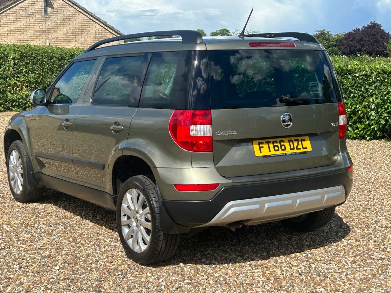 2017 SKODA YETI 2017 SKODA YETI