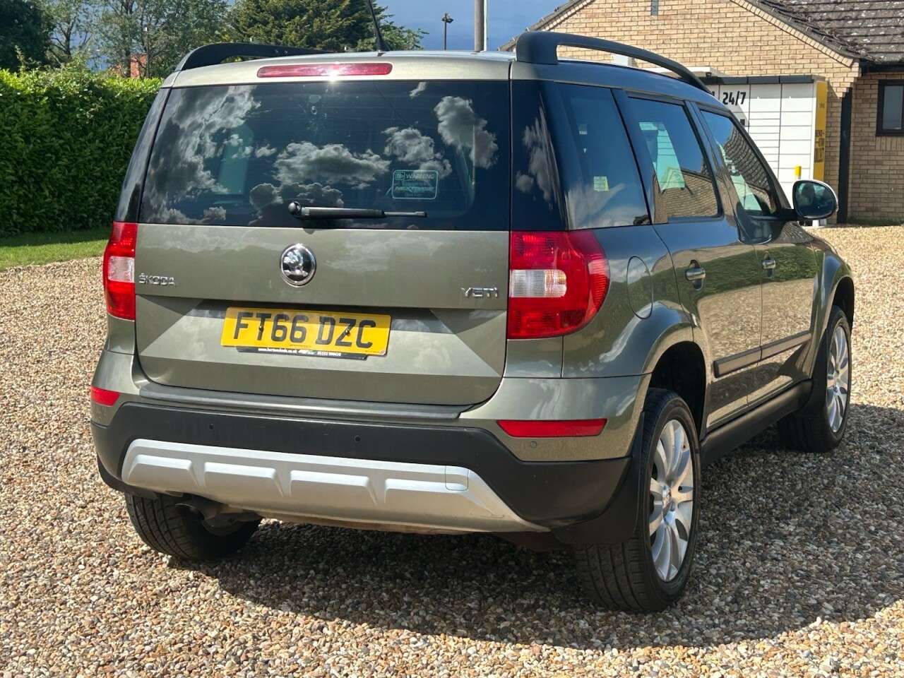 2017 SKODA YETI 2017 SKODA YETI
