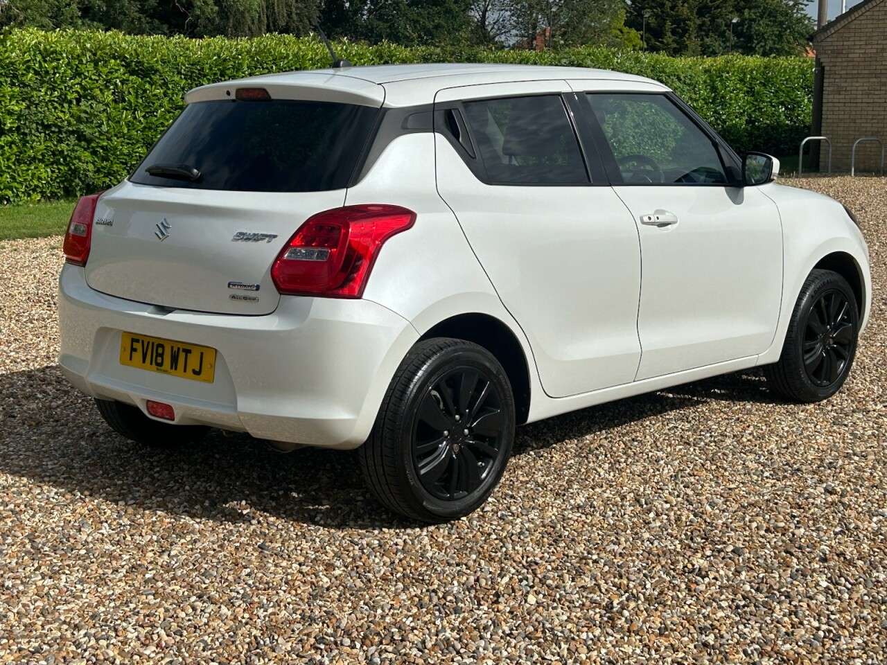 2018 SUZUKI SWIFT 2018 SUZUKI SWIFT