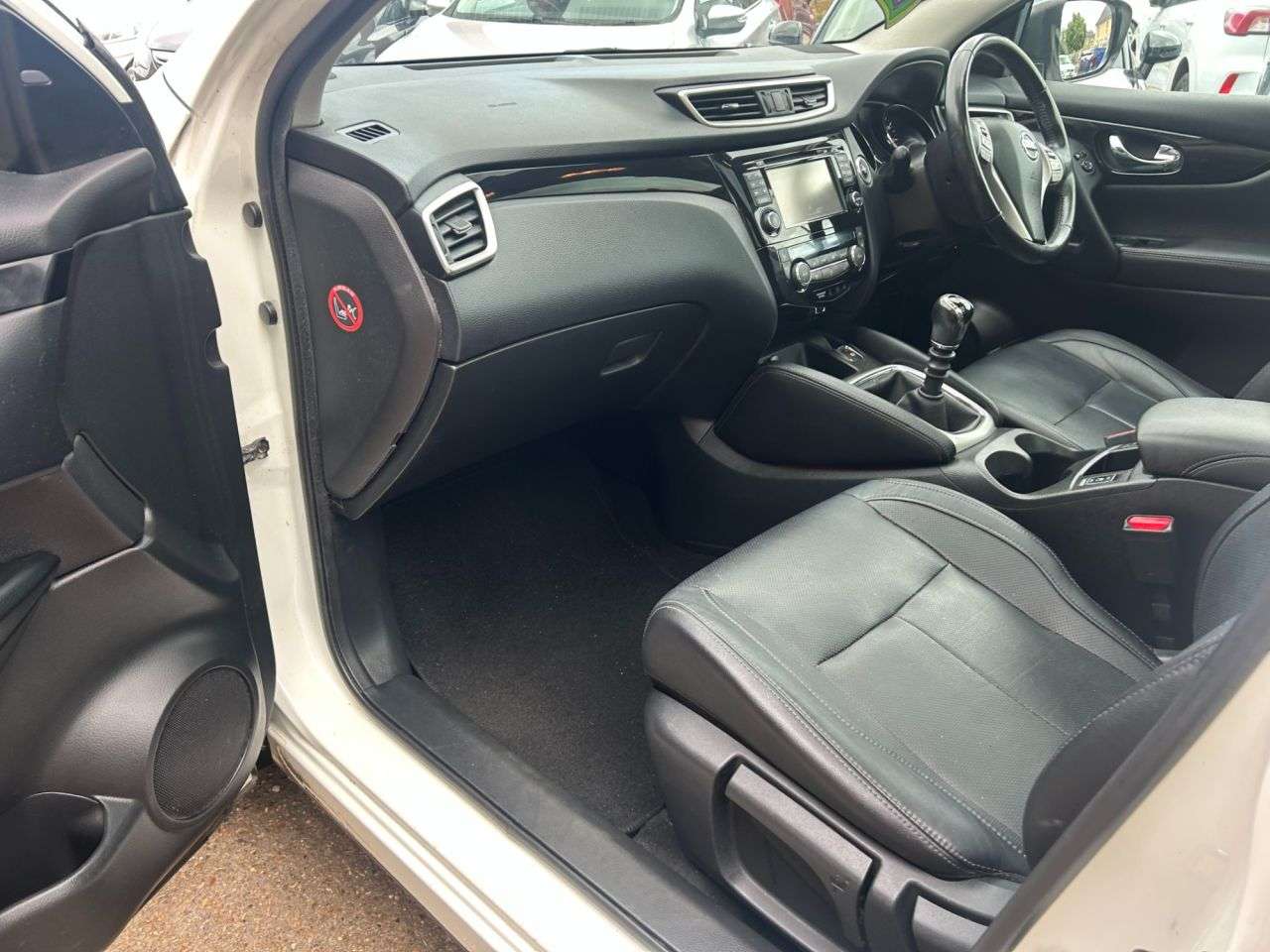 2015 NISSAN QASHQAI 2015 NISSAN QASHQAI
