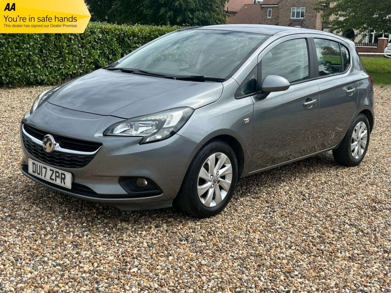 A 2017 VAUXHALL CORSA 1.4i ecoFLEX Design Hatchback 5dr Petrol Manual Euro 6 (75 ps) A 2017 VAUXHALL CORSA 1.4i ecoFLEX Design Hatchback 5dr Petrol Manual Euro 6 (75 ps)