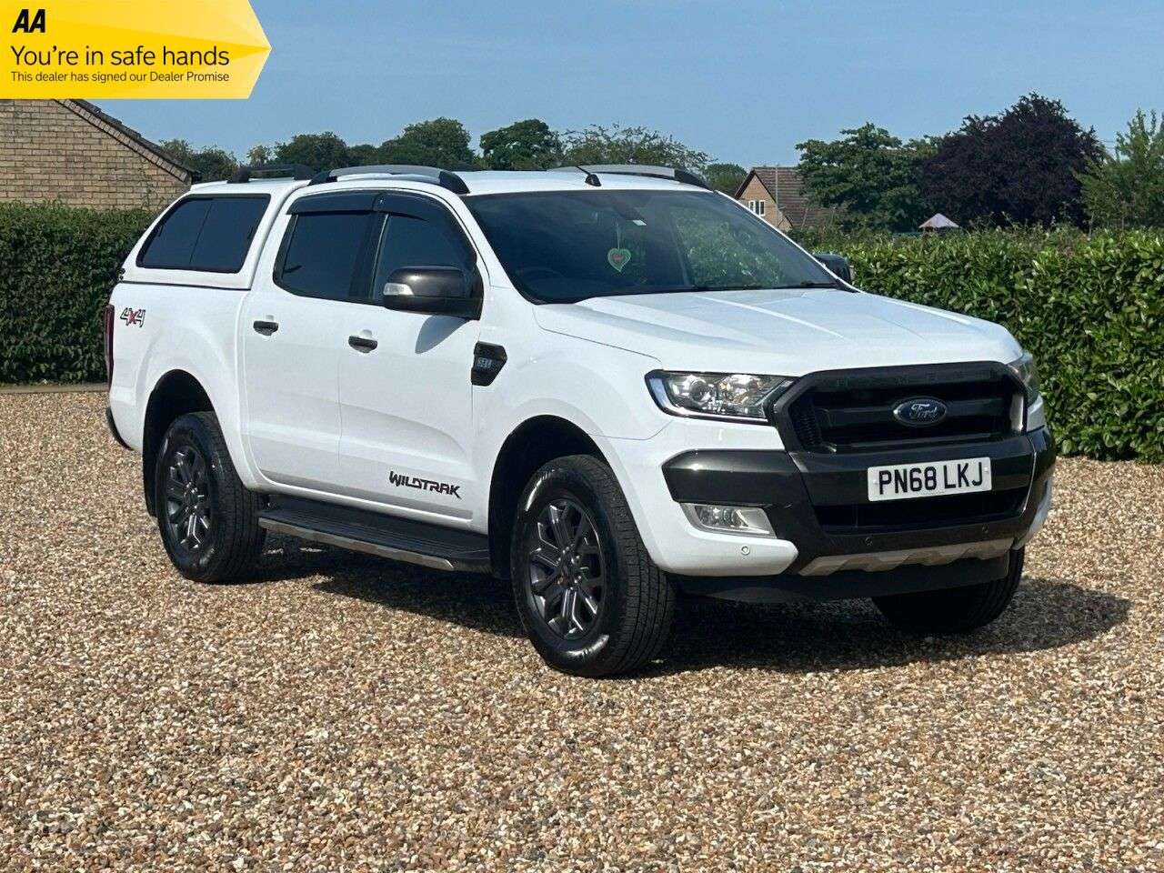 A 2018 FORD RANGER 3.2 TDCi Wildtrak Pickup Double Cab 4dr Diesel Auto 4WD Euro 5 (200 ps) wil A 2018 FORD RANGER 3.2 TDCi Wildtrak Pickup Double Cab 4dr Diesel Auto 4WD Euro 5 (200 ps) wil