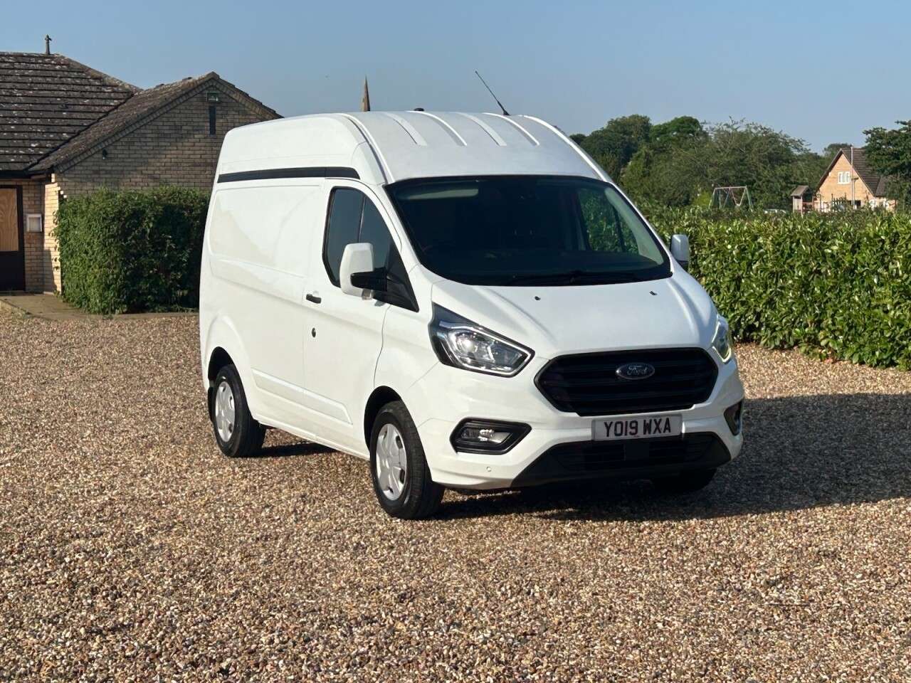 A 2019 FORD TRANSIT CUSTOM 2.0 300 EcoBlue Trend Panel Van 5dr Diesel Manual L1 H2 Euro 6 (s/s) (130 p A 2019 FORD TRANSIT CUSTOM 2.0 300 EcoBlue Trend Panel Van 5dr Diesel Manual L1 H2 Euro 6 (s/s) (130 p