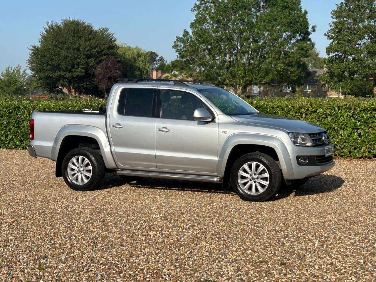 A 2015 VOLKSWAGEN AMAROK 2.0 BiTDI BlueMotion Tech Highline Pickup Double Cab 4dr Diesel Auto 4Motio A 2015 VOLKSWAGEN AMAROK 2.0 BiTDI BlueMotion Tech Highline Pickup Double Cab 4dr Diesel Auto 4Motio