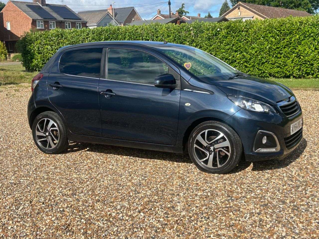 2014 PEUGEOT 108 2014 PEUGEOT 108