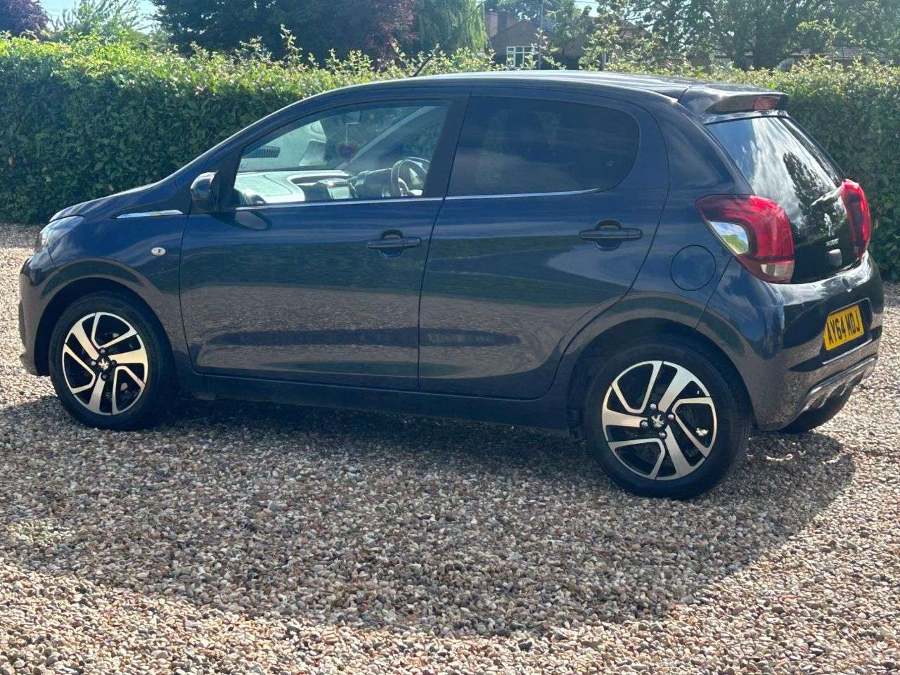 2014 PEUGEOT 108 2014 PEUGEOT 108