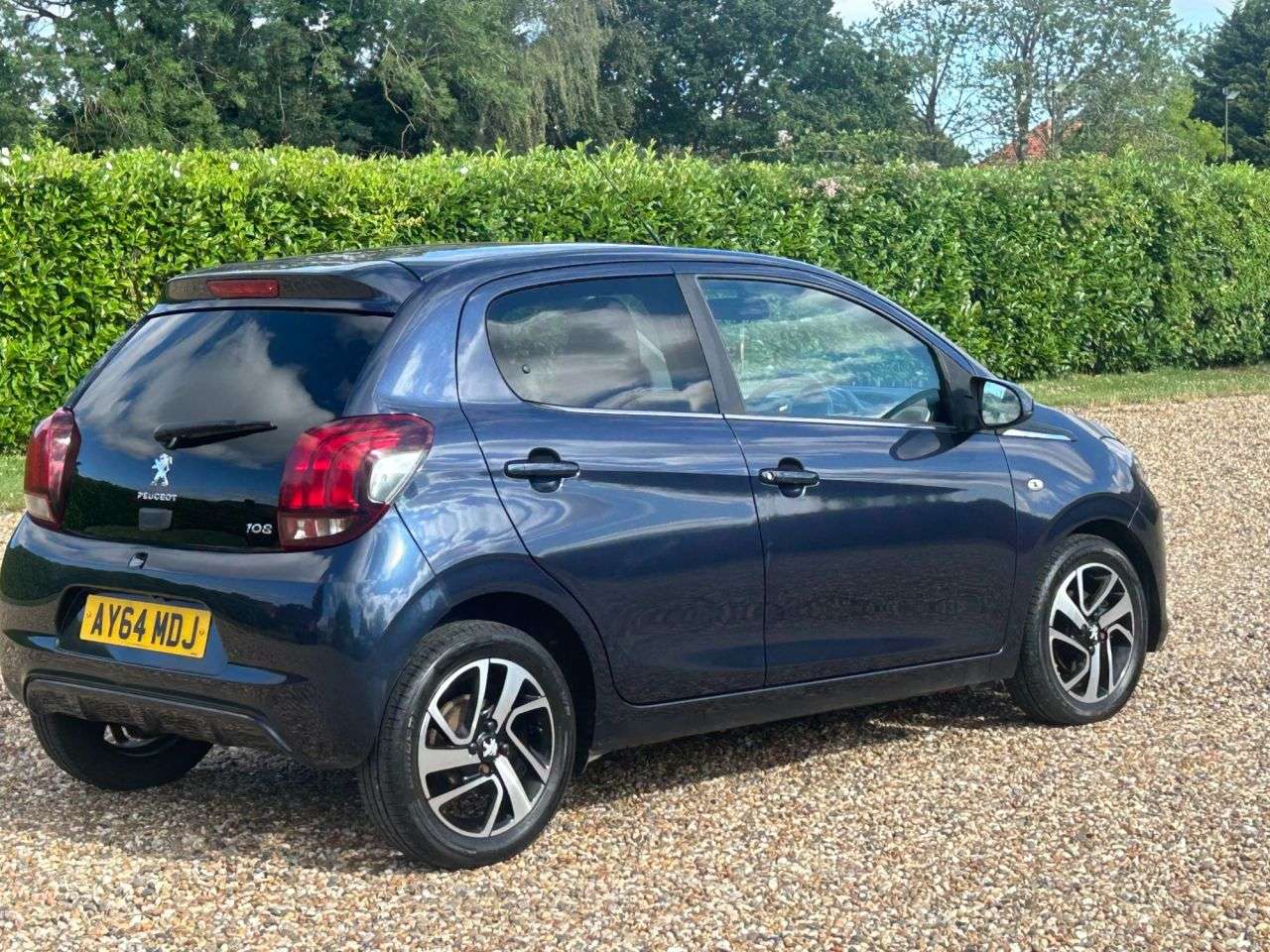 2014 PEUGEOT 108 2014 PEUGEOT 108