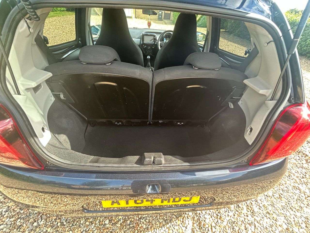 2014 PEUGEOT 108 2014 PEUGEOT 108
