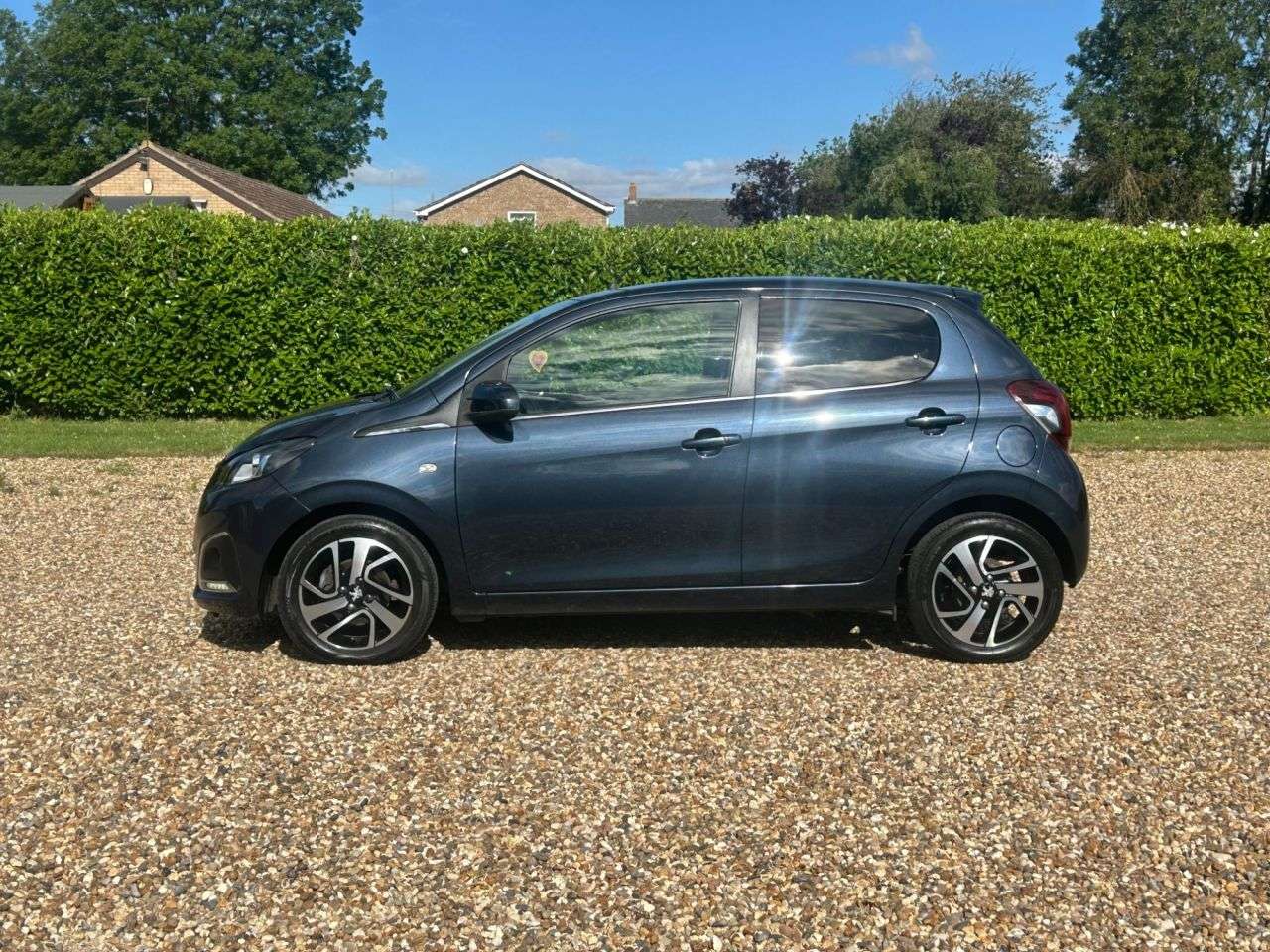 2014 PEUGEOT 108 2014 PEUGEOT 108