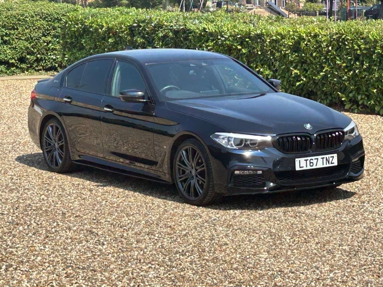 A 2017 BMW 5 SERIES 2.0 530e 9.2kWh M Sport Saloon 4dr Petrol Plug-in Hybrid Auto Euro 6 (s/s) A 2017 BMW 5 SERIES 2.0 530e 9.2kWh M Sport Saloon 4dr Petrol Plug-in Hybrid Auto Euro 6 (s/s)