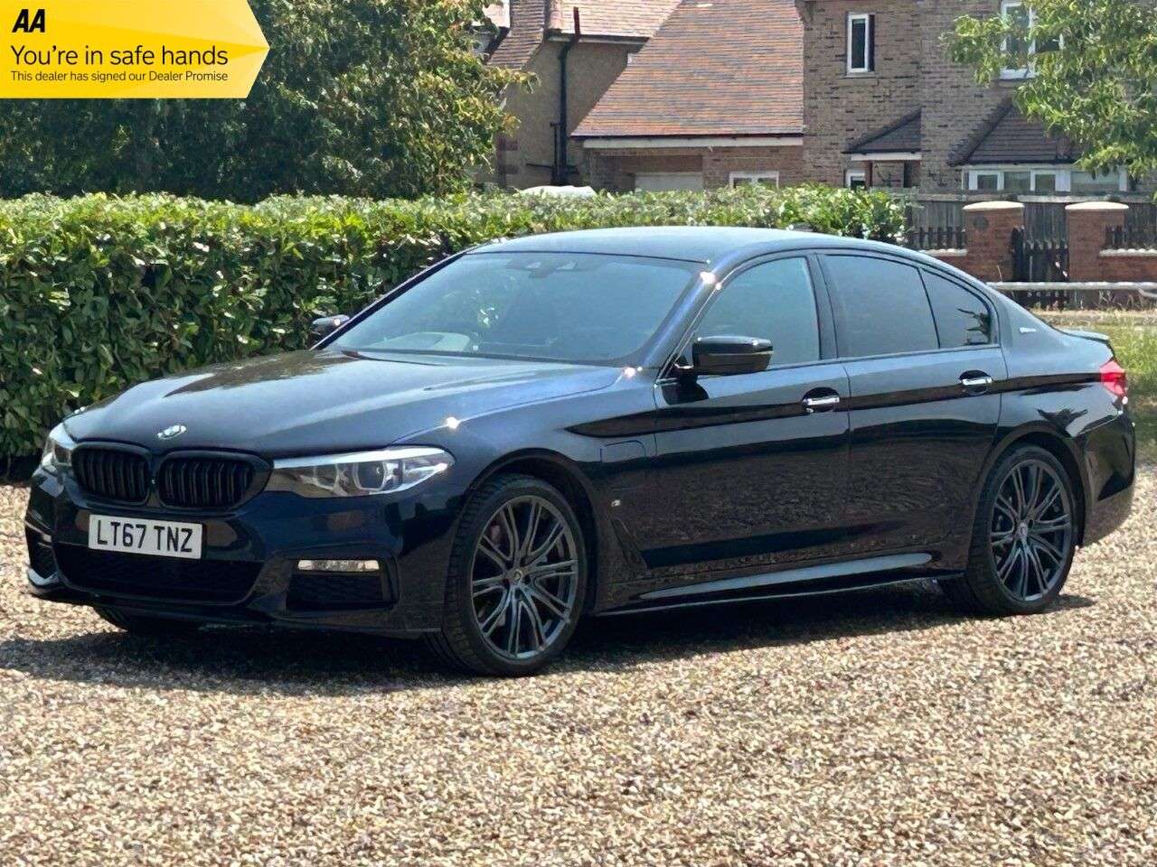 A 2017 BMW 5 SERIES 2.0 530e 9.2kWh M Sport Saloon 4dr Petrol Plug-in Hybrid Auto Euro 6 (s/s) A 2017 BMW 5 SERIES 2.0 530e 9.2kWh M Sport Saloon 4dr Petrol Plug-in Hybrid Auto Euro 6 (s/s)