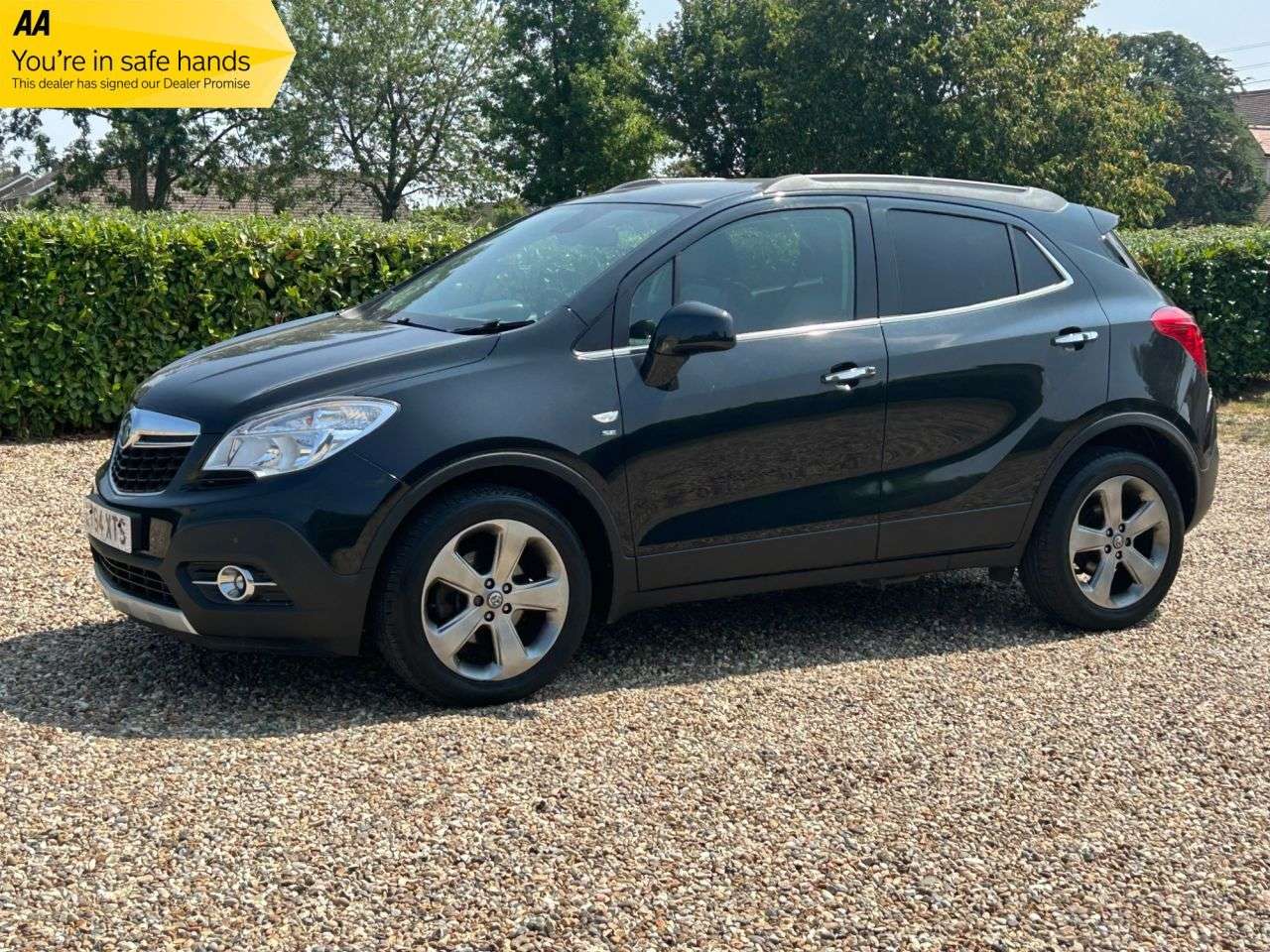 A 2014 VAUXHALL MOKKA 1.4T SE SUV 5dr Petrol Manual 4WD Euro 5 (s/s) (140 ps) full years mot A 2014 VAUXHALL MOKKA 1.4T SE SUV 5dr Petrol Manual 4WD Euro 5 (s/s) (140 ps) full years mot