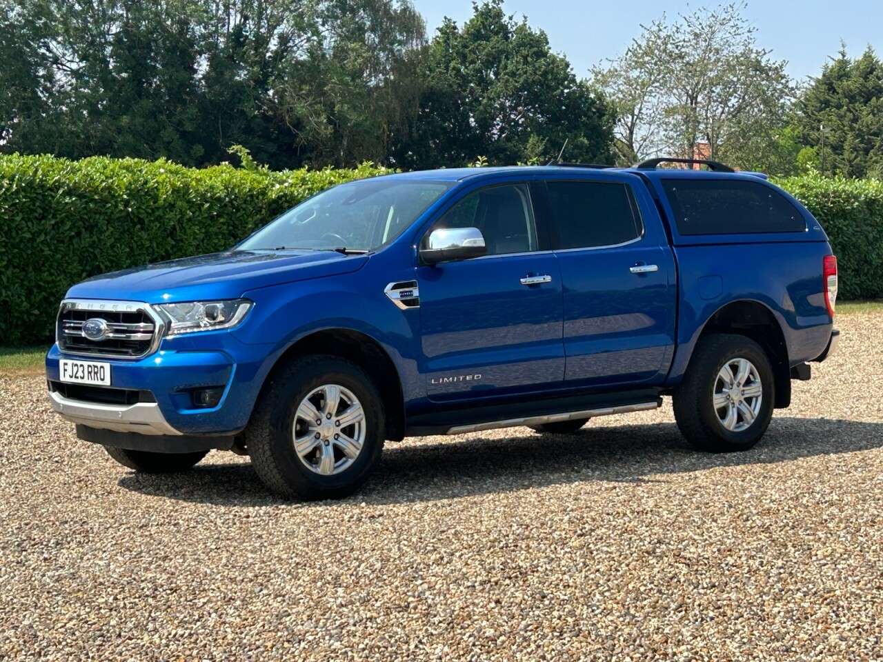 A 2023 FORD RANGER 2.0 EcoBlue Limited Pickup Double Cab 4dr Diesel Auto 4WD Euro 6 (s/s) (170 A 2023 FORD RANGER 2.0 EcoBlue Limited Pickup Double Cab 4dr Diesel Auto 4WD Euro 6 (s/s) (170