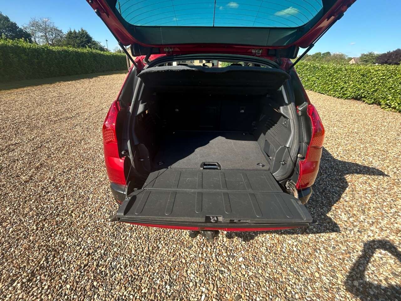2011 PEUGEOT 3008 2011 PEUGEOT 3008