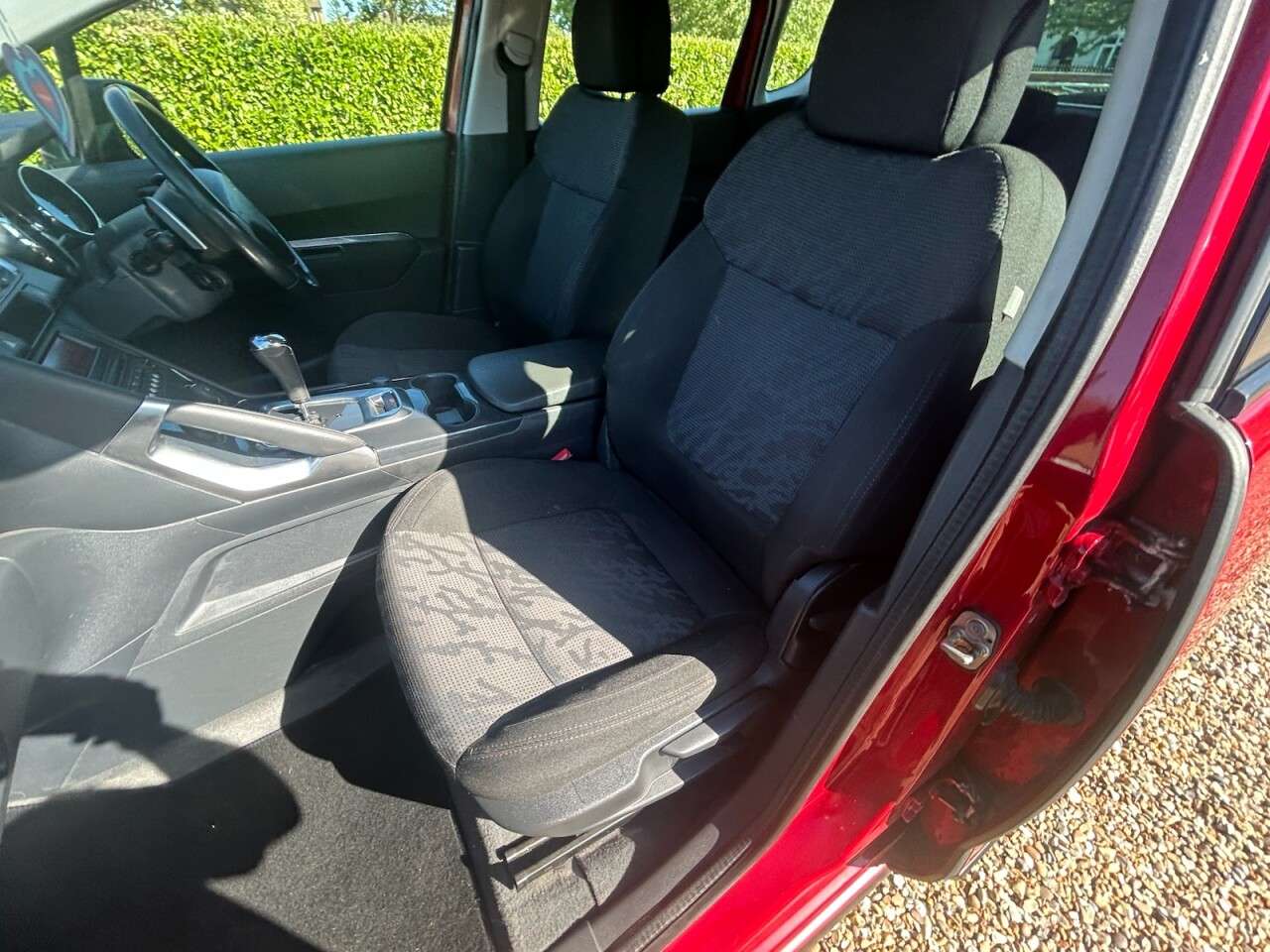 2011 PEUGEOT 3008 2011 PEUGEOT 3008