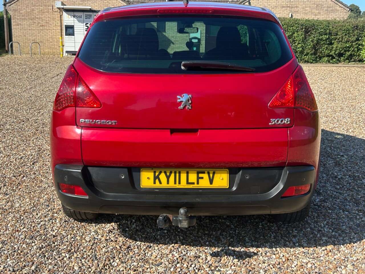 2011 PEUGEOT 3008 2011 PEUGEOT 3008