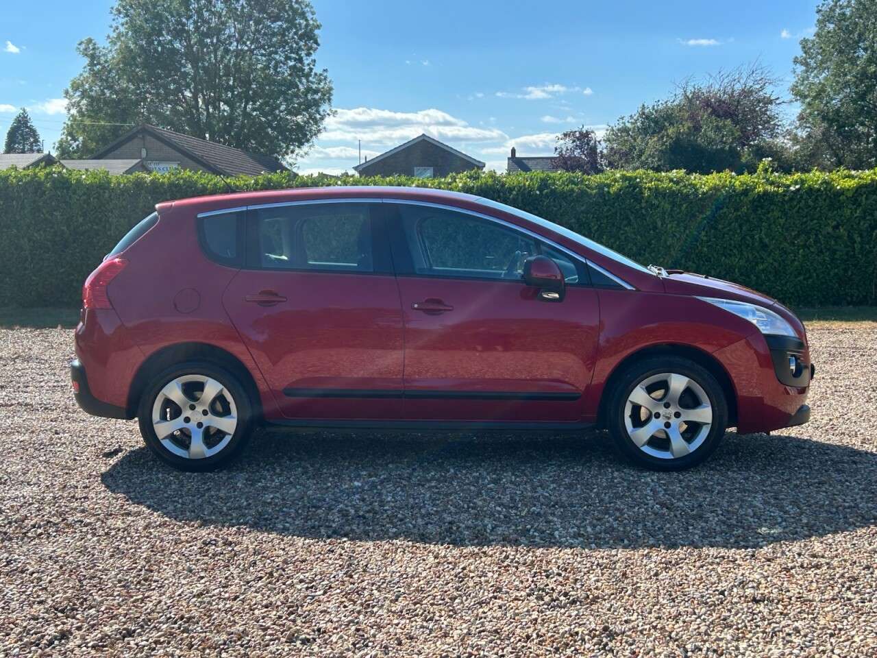 2011 PEUGEOT 3008 2011 PEUGEOT 3008