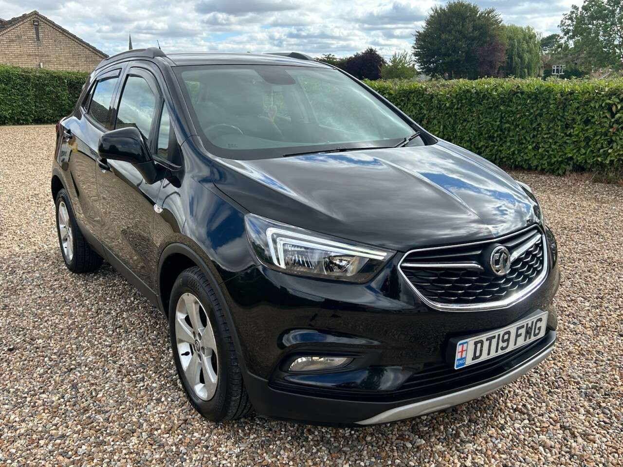 A 2019 VAUXHALL MOKKA X 1.6 CDTi ecoTEC D Active SUV 5dr Diesel Manual Euro 6 (s/s) (136 ps) mot ma A 2019 VAUXHALL MOKKA X 1.6 CDTi ecoTEC D Active SUV 5dr Diesel Manual Euro 6 (s/s) (136 ps) mot ma